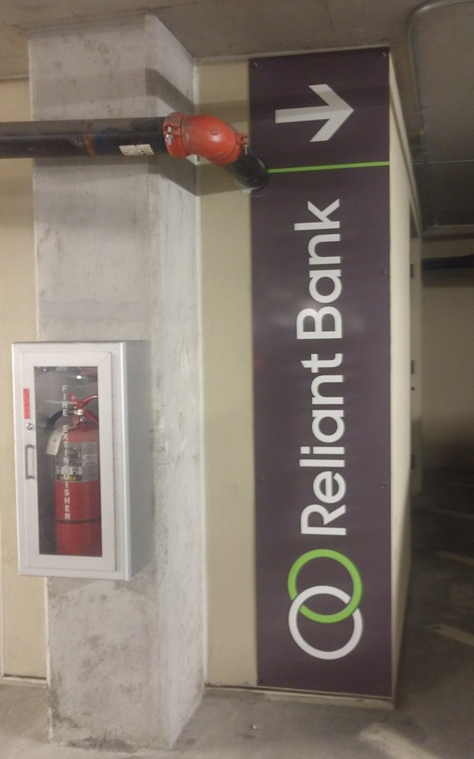 Directional Signage for Reliant Bank installed by 12-Point SignWorks